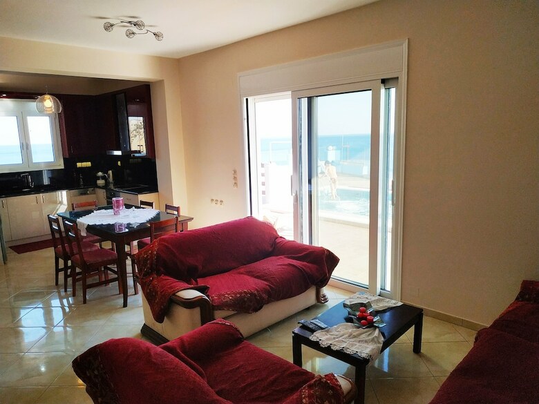 Luxurious Villa Paradise Private Beach