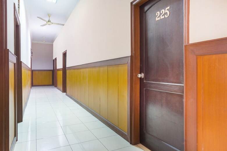Hostal Spot On 2730 Hotel Maribaya Indah