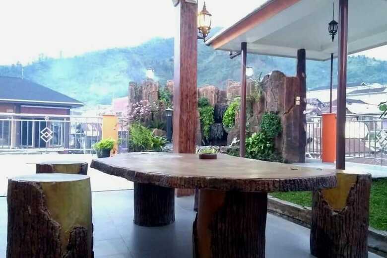 Hotel Homestay Villa Diva Tambi