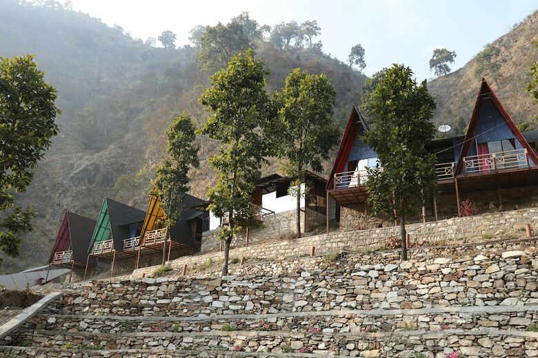 Hotel Rakatal Rocks Resort
