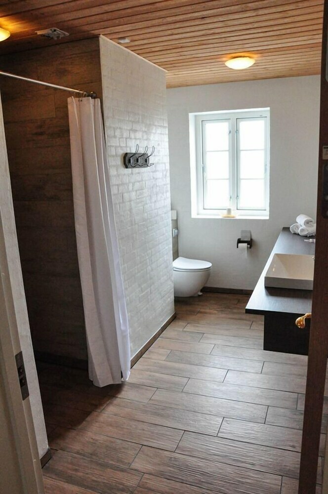 Jomfrubakken Bed And Breakfast