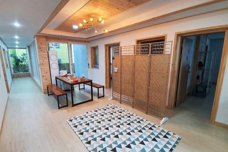 Hotel Jejudo Hasukjip Guesthouse
