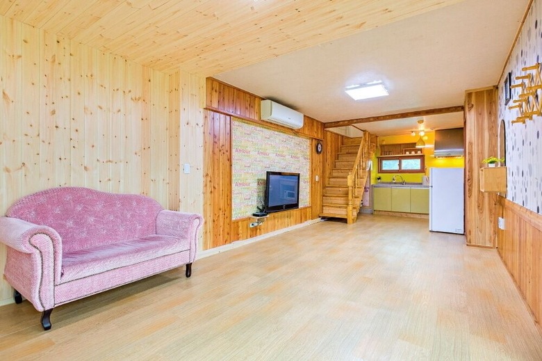 Yeoulmok Pension