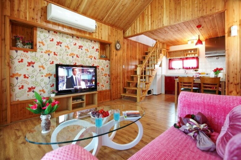 Yeoulmok Pension