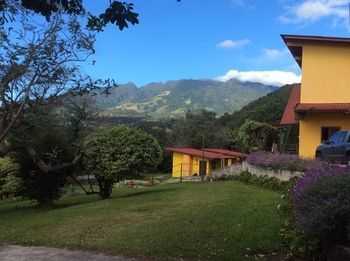 Hostal Villa Marita