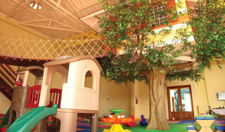Hotel Blue Mountain Resort & Spa