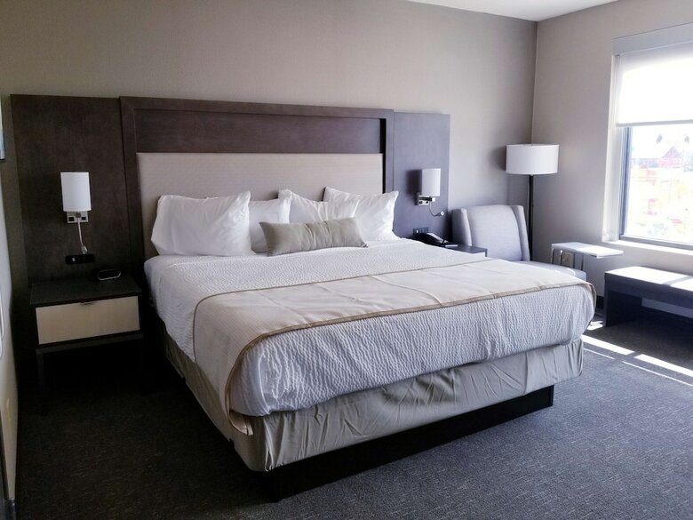 Best Western Plus Executive Residency Rigby's Water World Hotel