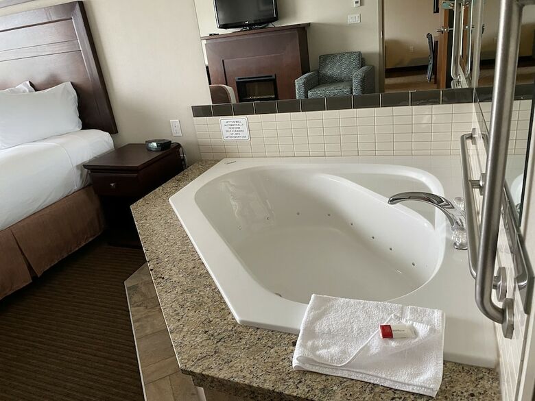 Hotel Ramada By Wyndham Creston