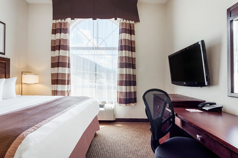 Hotel Ramada By Wyndham Creston