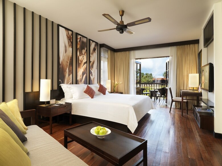 Hotel Pelangi Beach Resort & Spa, Langkawi