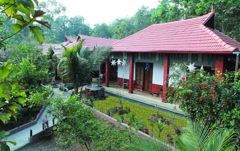 Hotel Mannaas Veedu Retreat & Spa