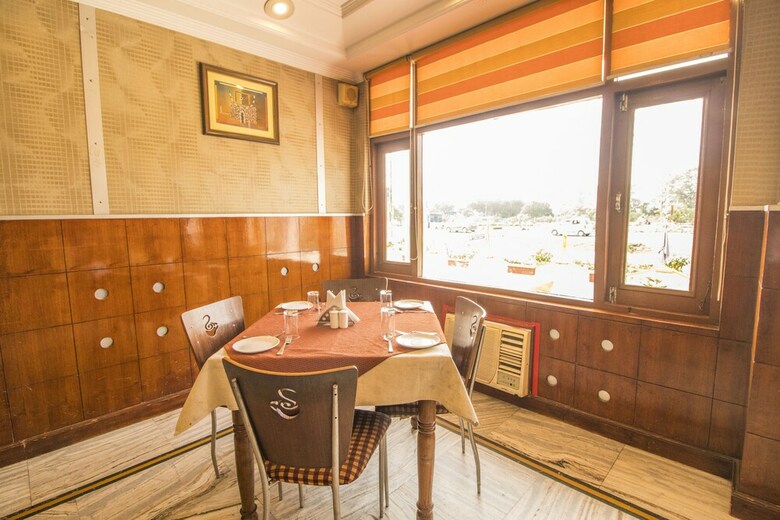 Hotel Jahanvi Dale