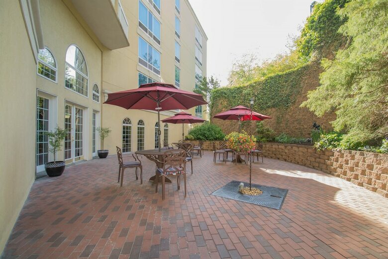 Hotel Hampton Inn Salem East - Electric Road