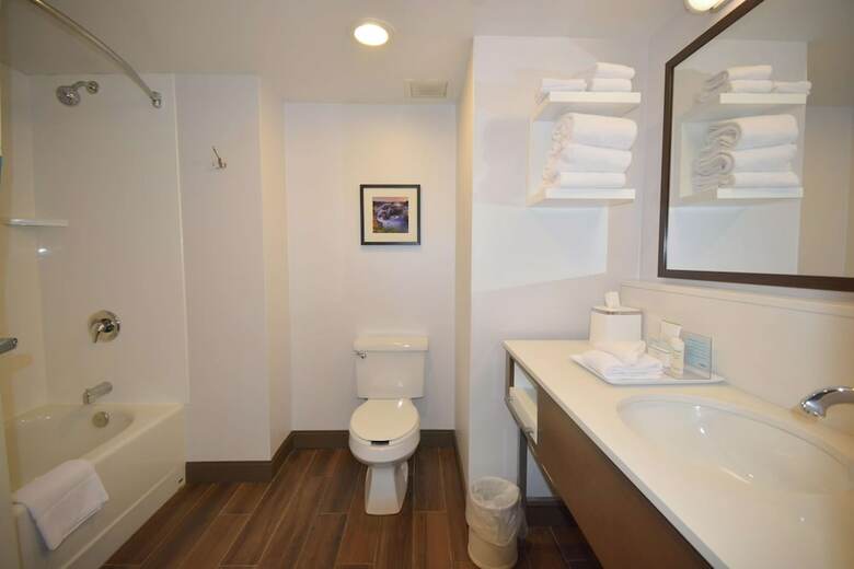 Hotel Hampton Inn Salem East - Electric Road