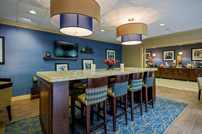 Hotel Hampton Inn Salem East - Electric Road