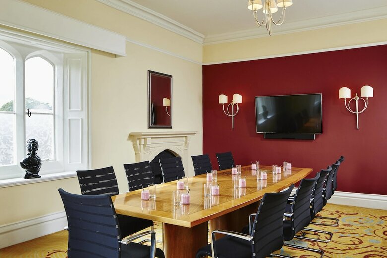 St Pierre Marriott Hotel & Country Club