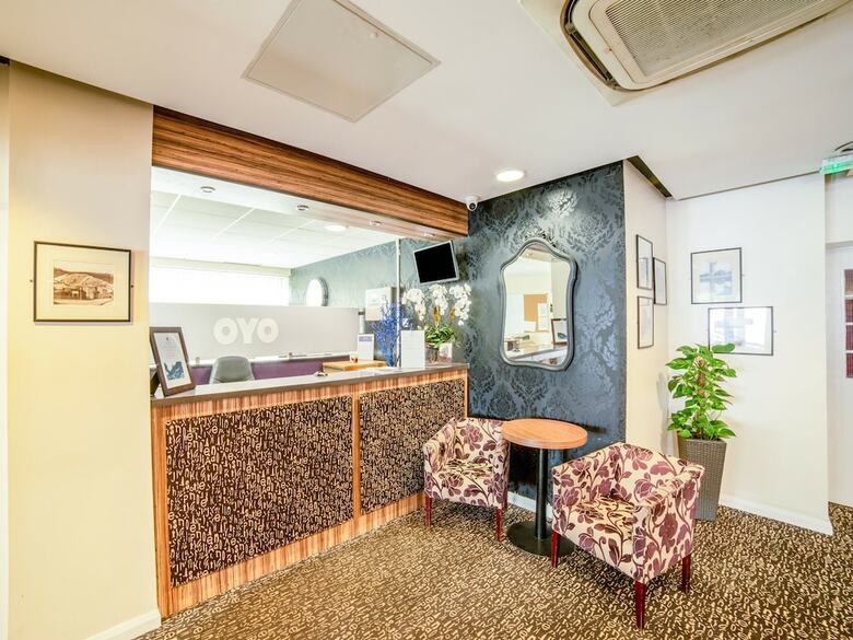 Oyo Flagship The Bridge House Hotel