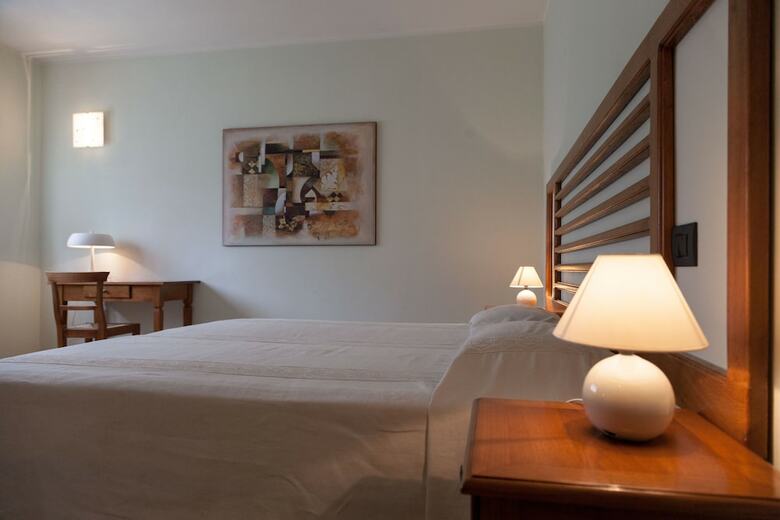 Agroturismo Cerqua Rosara Residence