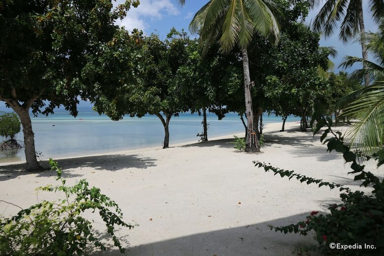 Villa Dos Palmas Island Resort & Spa