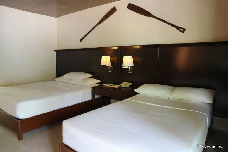 Villa Dos Palmas Island Resort & Spa