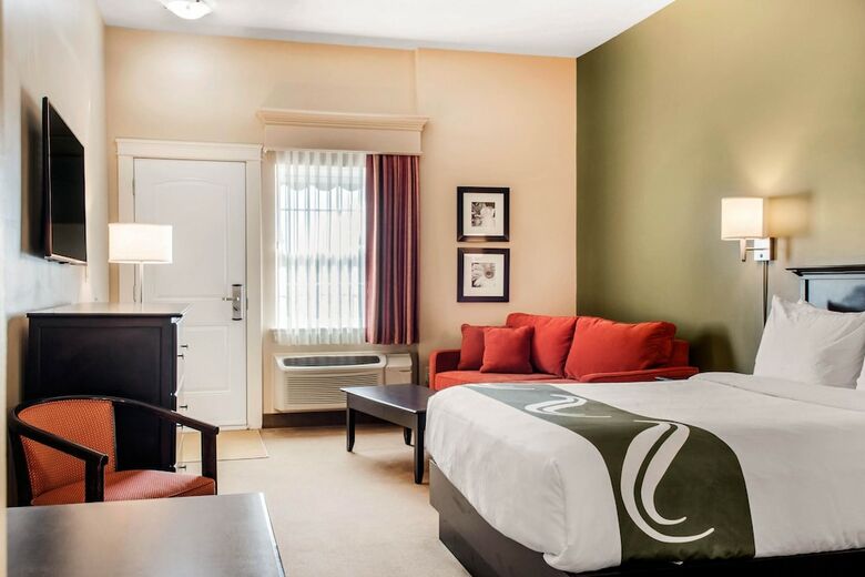 Hotel Quality Inn & Suites Amsterdam