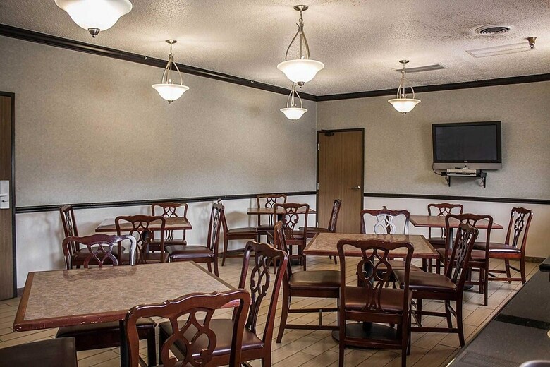 Motel Quality Inn & Suites