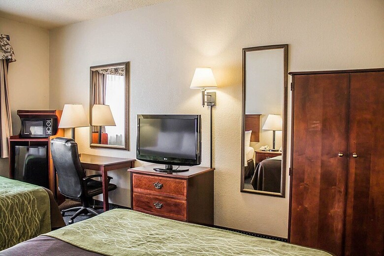 Motel Quality Inn & Suites