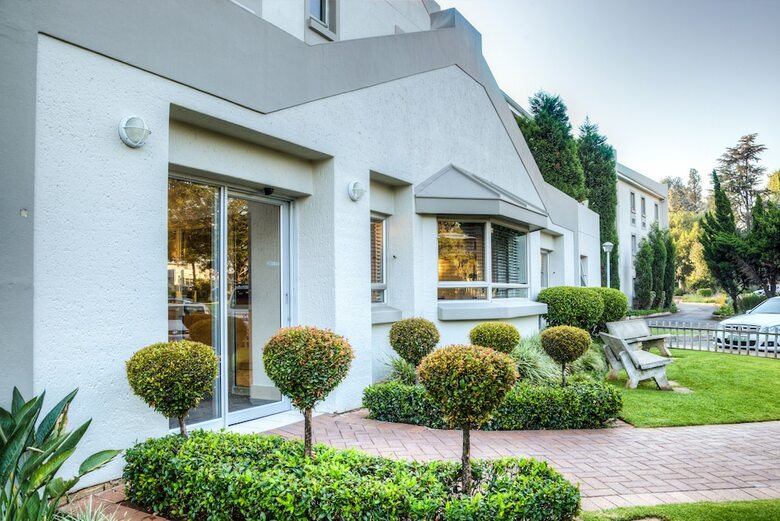 Hotel Road Lodge Germiston Lake