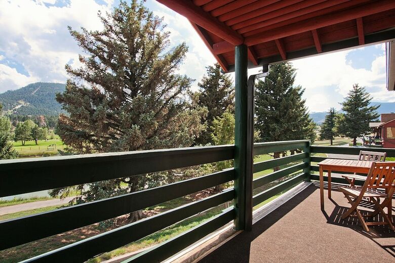 Hotel Discovery Lodge