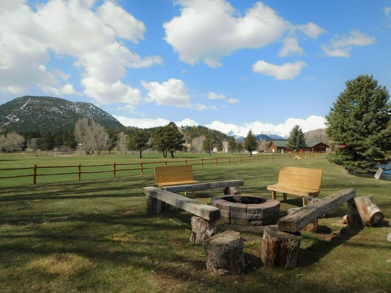 Hotel Discovery Lodge