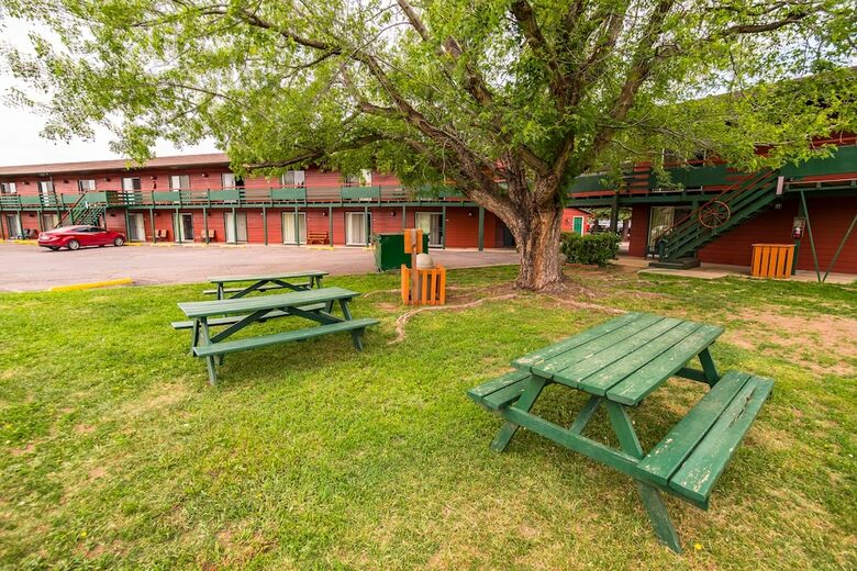 Hotel Discovery Lodge