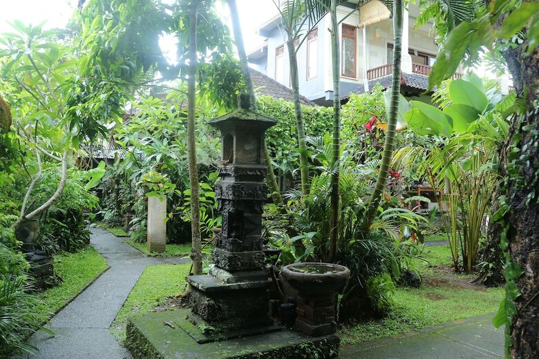 Hotel Karang Mesari Ubud Guest House