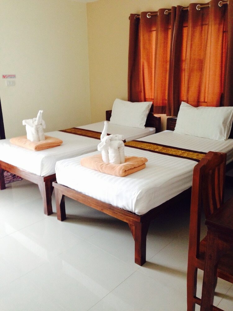 Hotel Puwanon Place