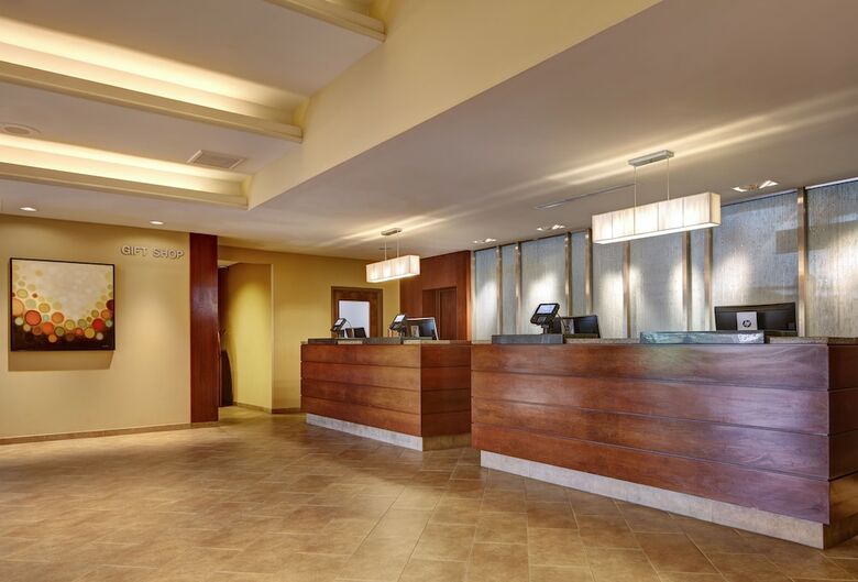 Hotel Embassy Suites By Hilton San Diego - La Jolla