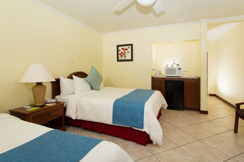 Cara Suites Hotel And Conference Centre