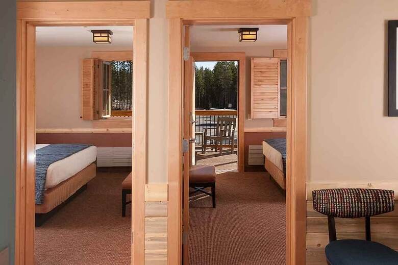 Posada Canyon Lodge & Cabins - Inside The Park
