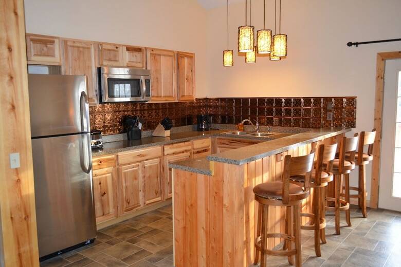Hotel Stafford's Crooked River Lodge & Suites