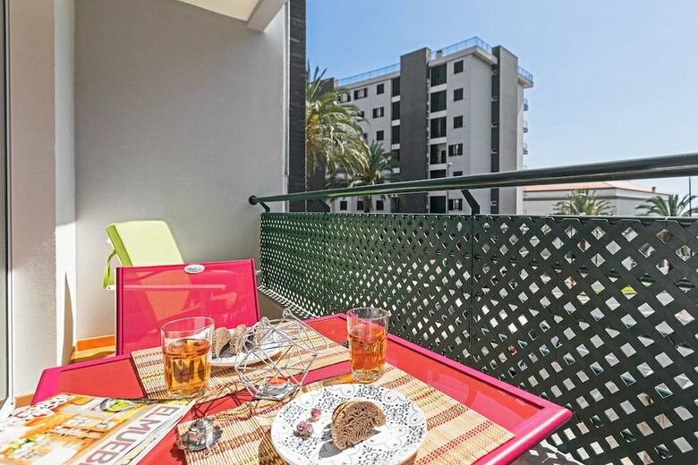 Apartamentos Ajuda II By Travel To Madeira