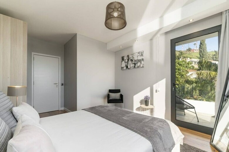 Sky Villa By An Island Apart