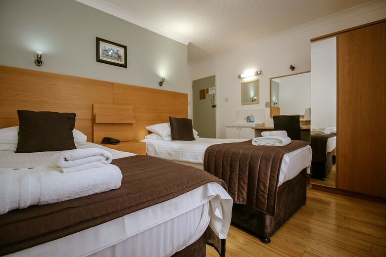 Charing Cross Hotel