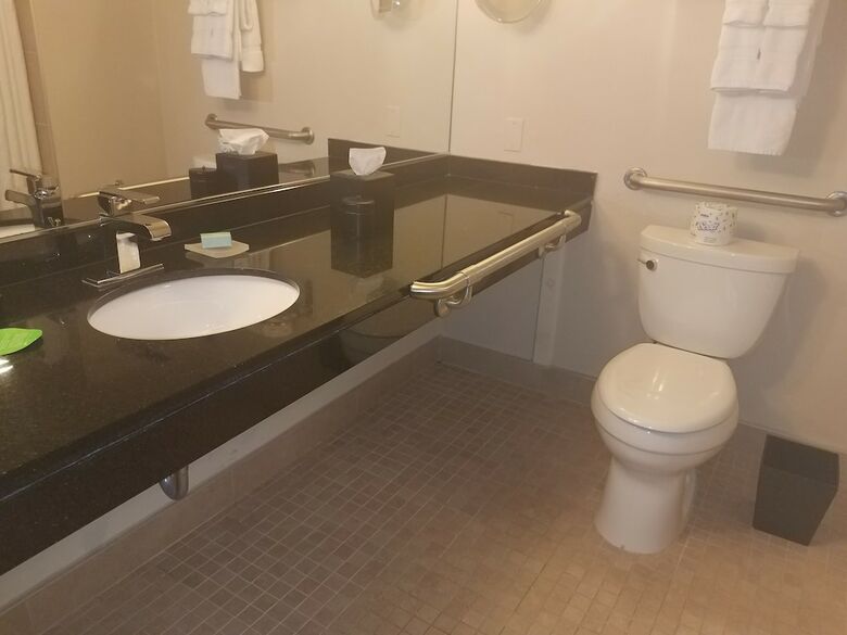 Chubb Hotel & Conference Center