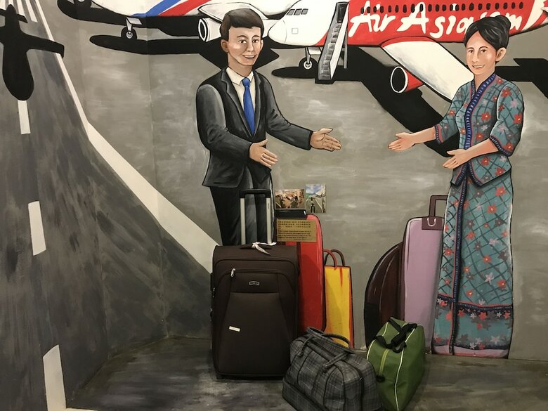 Hotel Winggarden Murals House