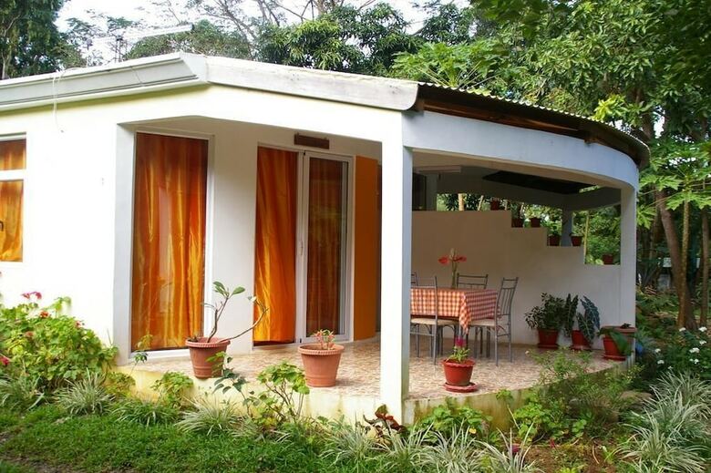 Apartamentos Oasis Nature Lodge