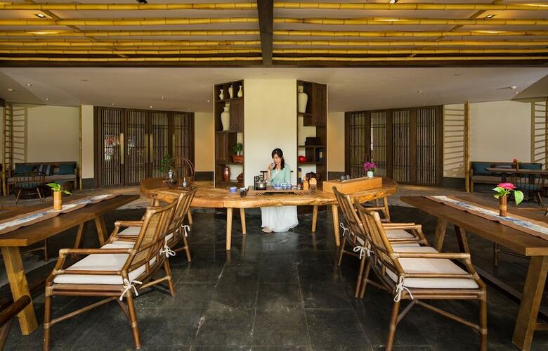 Sunforest Resort Hotel