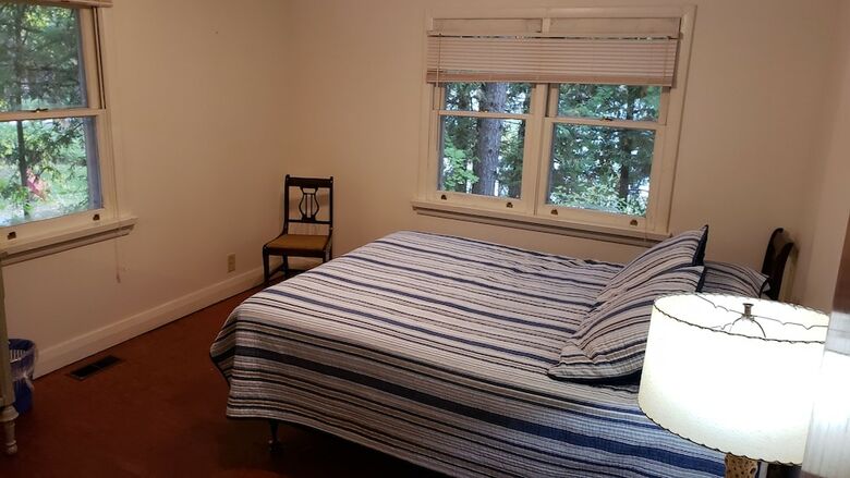 Hotel Miners Bay Lodge