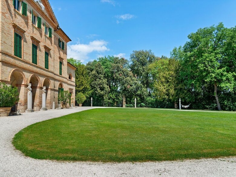 Villa Premium Apartment In Filottrano With Swimming Pool