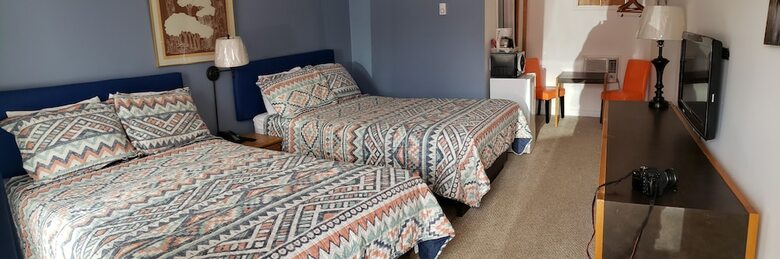 Two River Motel