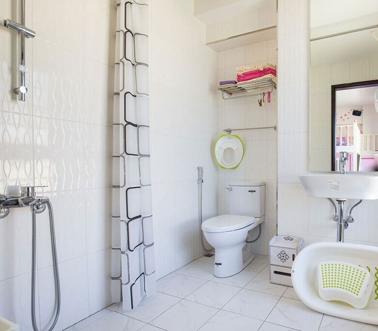 Hotel J.s 23 Kids Homestay