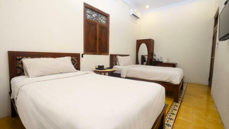 Bed & Breakfast The Mangkoro By Yuwono Hospitality