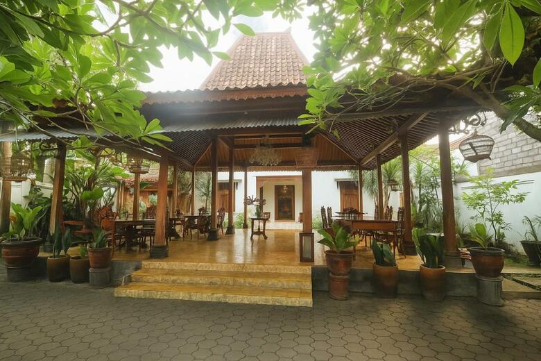 Bed & Breakfast The Mangkoro By Yuwono Hospitality